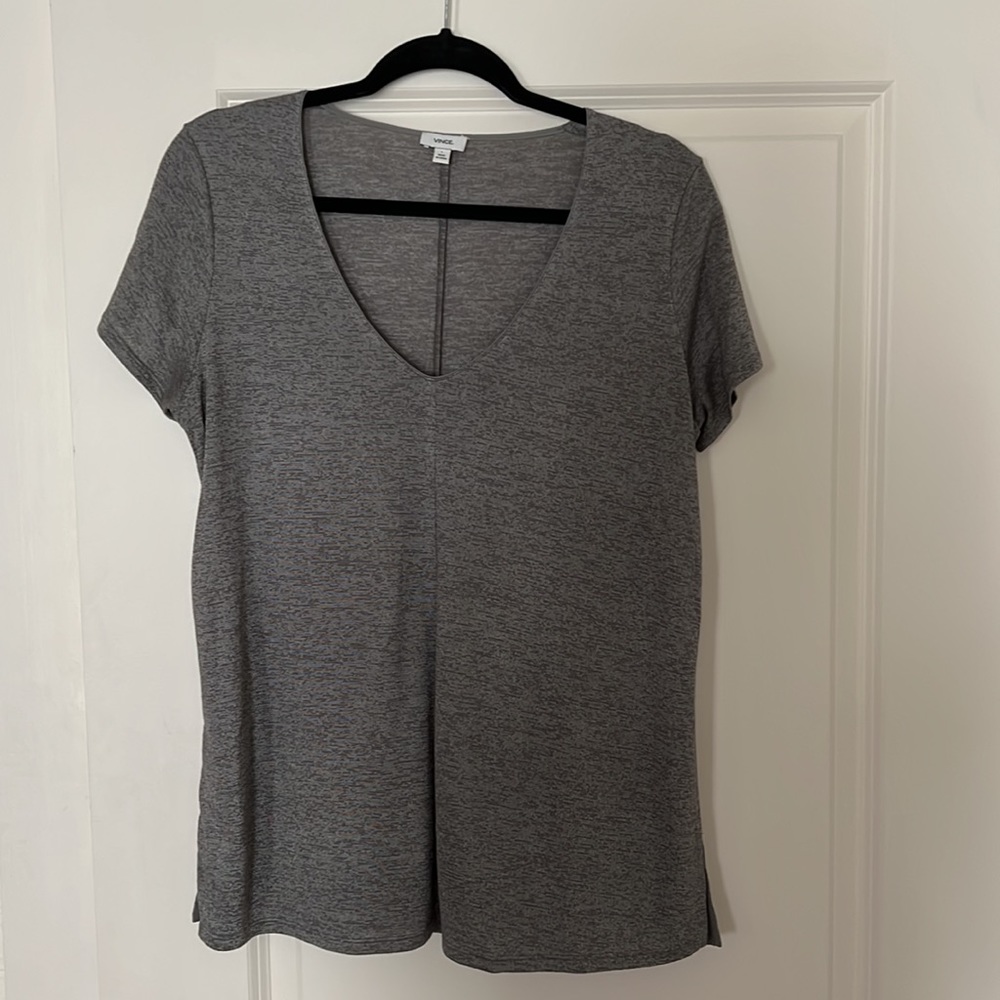 VINCE- grey t-shirt, size large